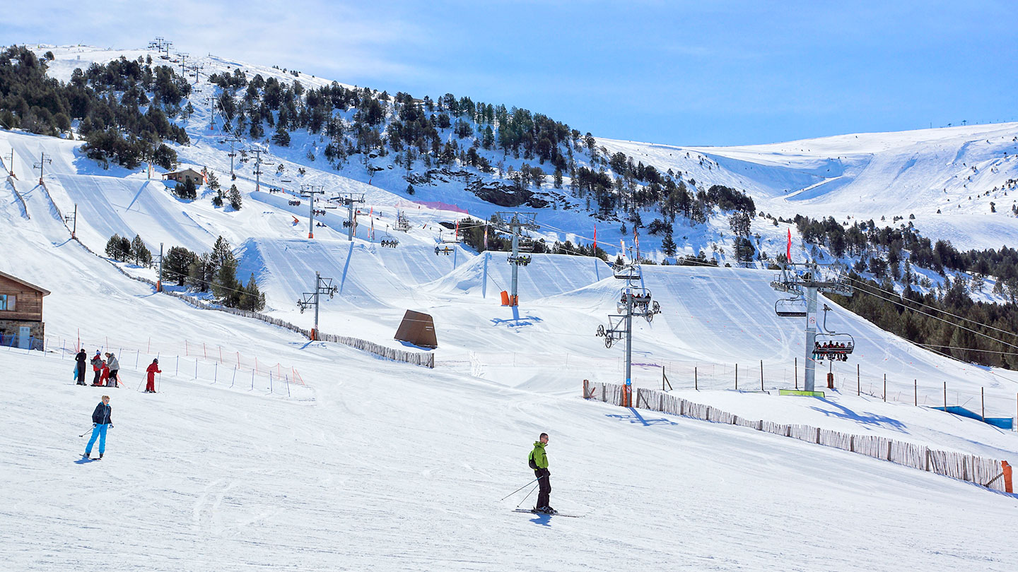 school-ski-trips-grandvalira-andorra-01
